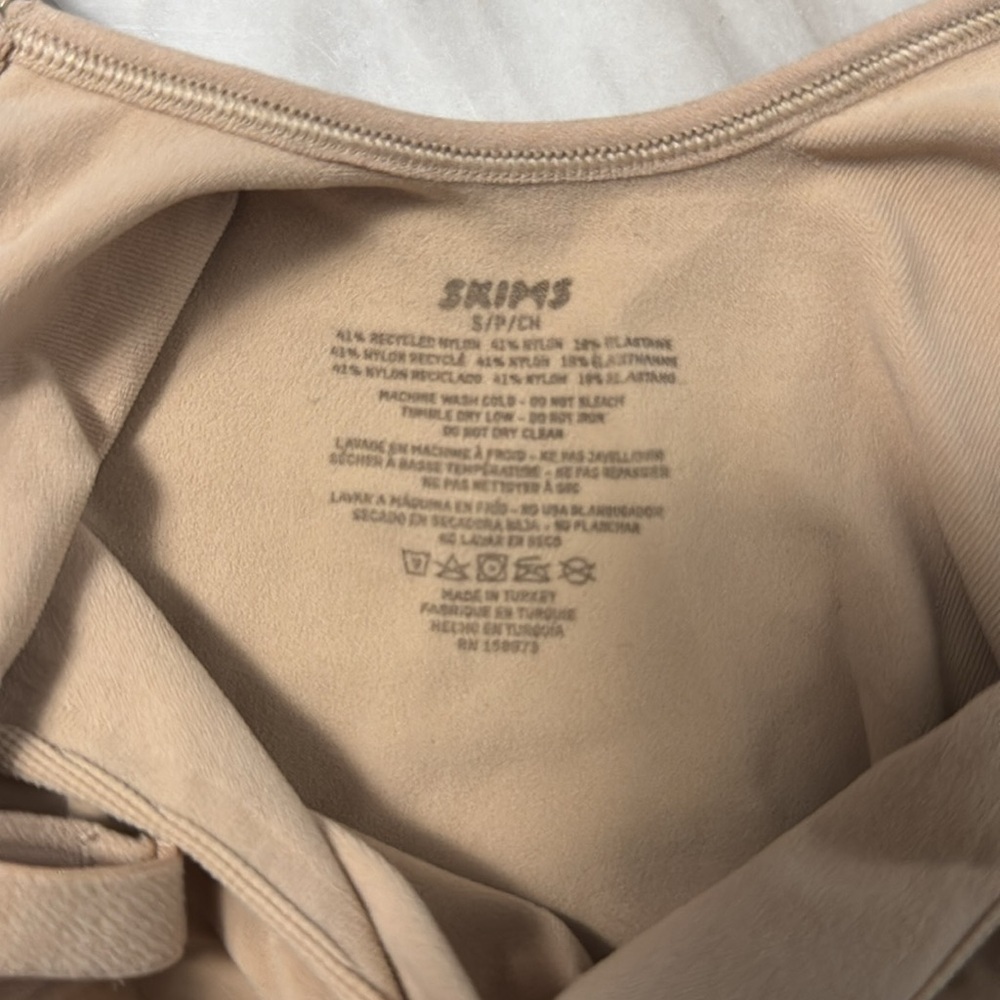 skims seamless sculpt bodysuit size Small - Picture 5 of 9